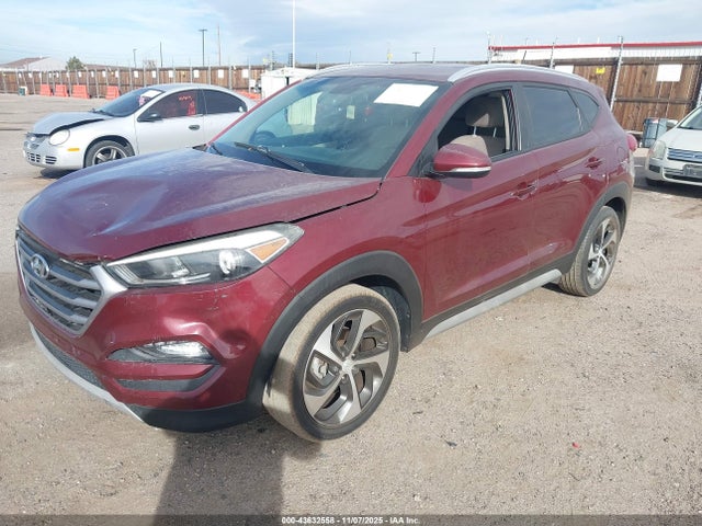 KM8J33A22HU408187 Hyundai Tucson Sport