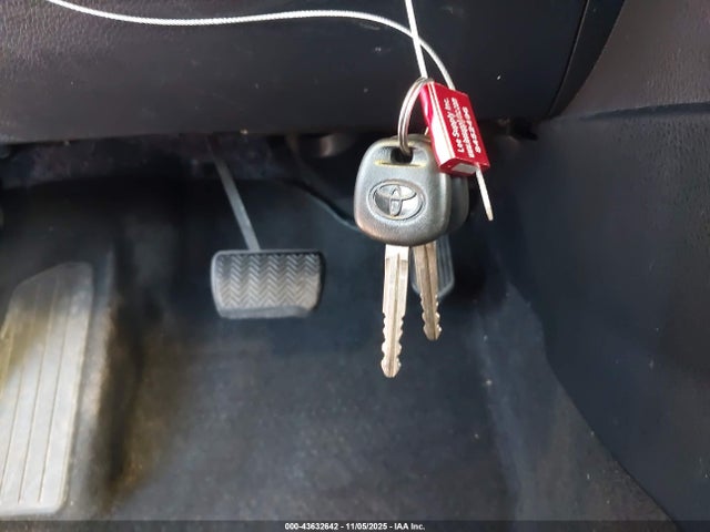 Aukcja sprzedaży 2015 Toyota Corolla L, vin: 2T1BURHE1FC230792, numer aukcji: 43632642