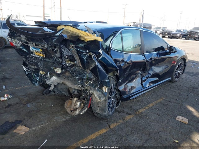 4T1G11AK6LU326377 Toyota CAMRY SE