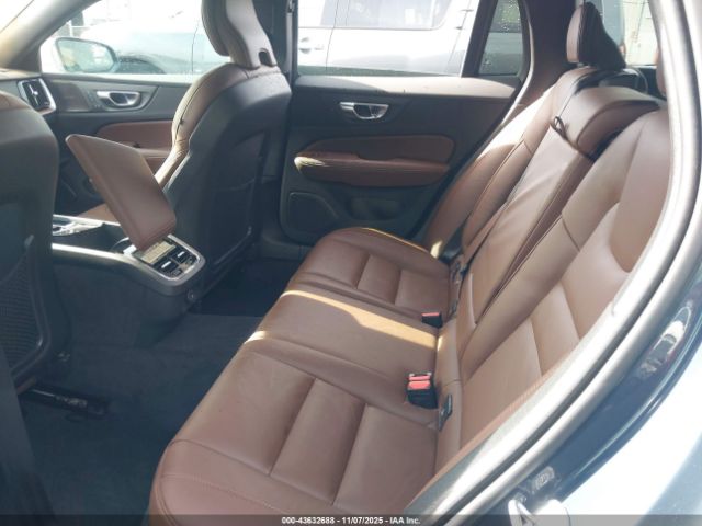 2025 VOLVO V60 CROSS COUNTRY YV4L12WL9S2147185 Photo 7