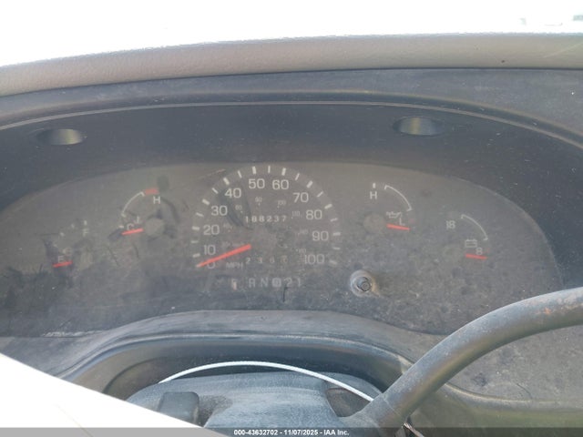 Aukcja sprzedaży 2001 Ford E-350 Super Duty Commercial/recreational, vin: 1FTSE34L11HB25656, numer aukcji: 43632702