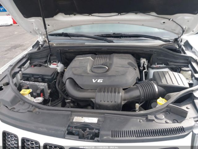 2015 JEEP GRAND CHEROKEE 1C4RJFAG6FC164623 Photo 9