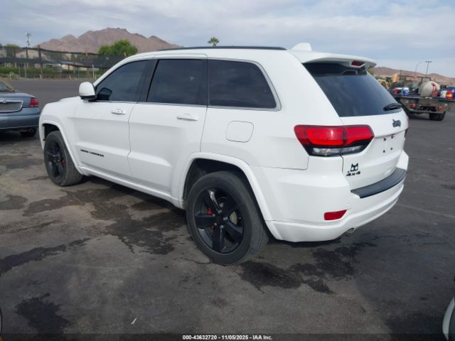 2015 JEEP GRAND CHEROKEE 1C4RJFAG6FC164623 Photo 2