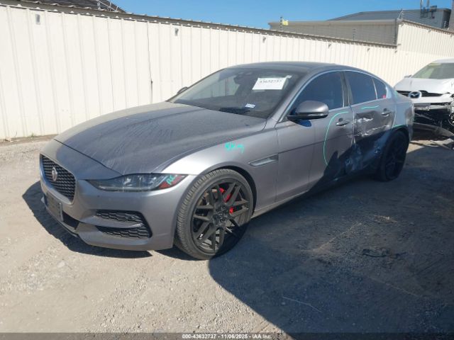 2020 JAGUAR XE SAJAE4FX4LCP56016 Photo 1