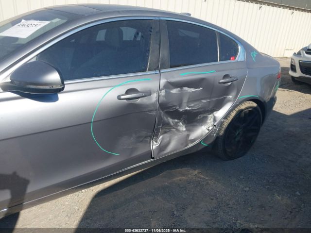 2020 JAGUAR XE SAJAE4FX4LCP56016 Photo 5