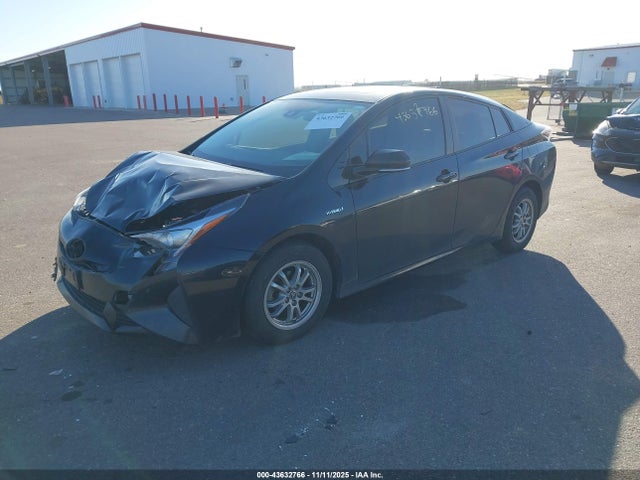 JTDKARFU0H3053456 Toyota Prius Three