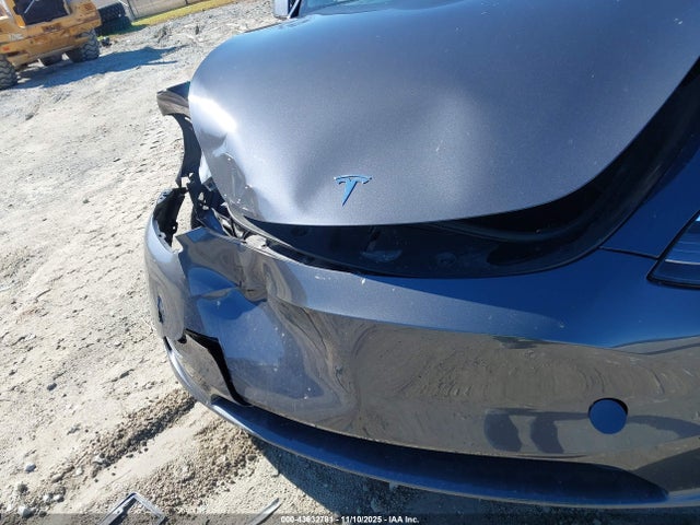 2023 TESLA MODEL Y 7SAYGDEFXPF942896 Photo 9