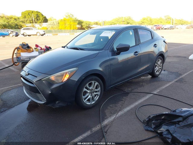 3MYDLBYV9HY185608 Toyota YARIS IA