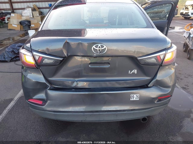 3MYDLBYV9HY185608 Toyota YARIS IA