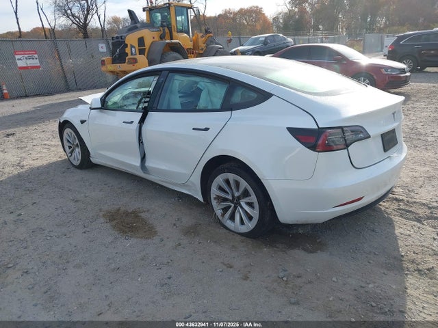 2023 TESLA MODEL 3 5YJ3E1EAXPF431057 Photo 2