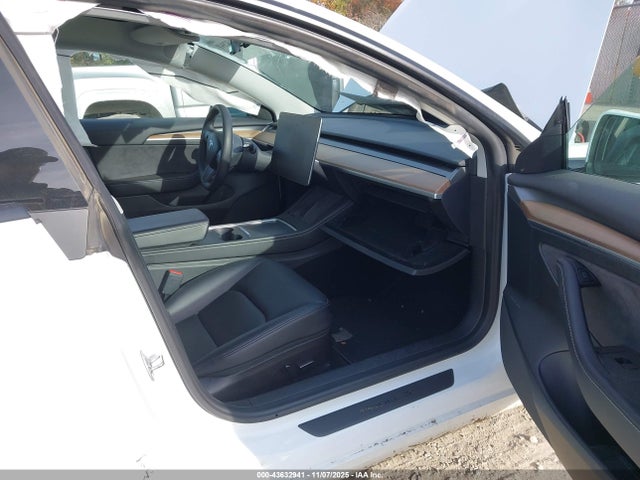 2023 TESLA MODEL 3 5YJ3E1EAXPF431057 Photo 4