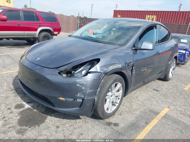 2023 TESLA MODEL Y 7SAYGDEE1PA208653 Photo 1