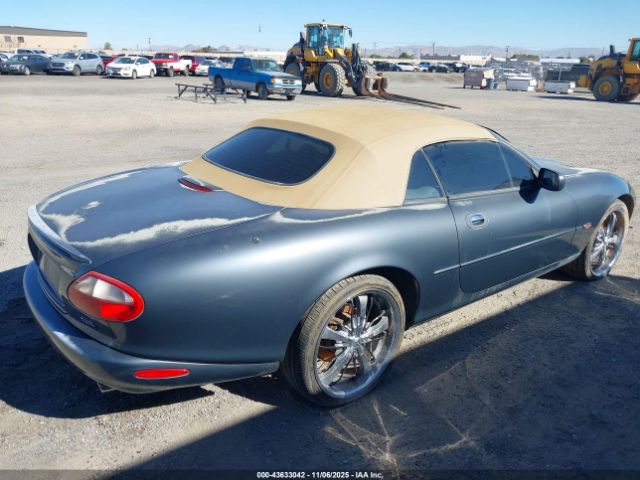2000 JAGUAR XKR SAJJA42B0YPA09408 Photo 3