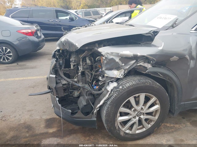 2019 NISSAN ROGUE KNMAT2MV9KP551082 Photo 5