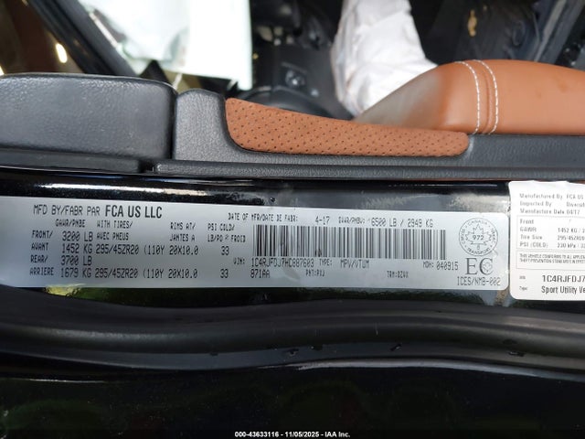 1C4RJFDJ7HC887603 Jeep Grand Cherokee Srt