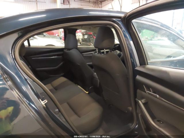 2021 MAZDA MAZDA3 3MZBPAALXMM253958 Photo 7