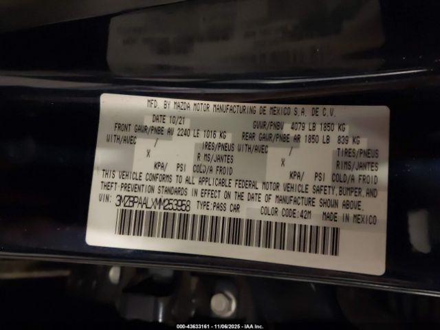 2021 MAZDA MAZDA3 3MZBPAALXMM253958 Photo 8