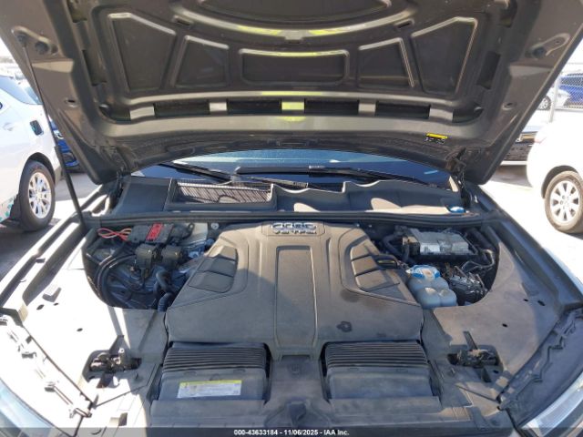 2017 AUDI Q7 WA1LAAF78HD029927 Photo 9