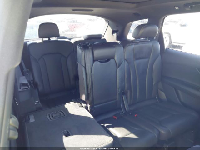 2017 AUDI Q7 WA1LAAF78HD029927 Photo 7