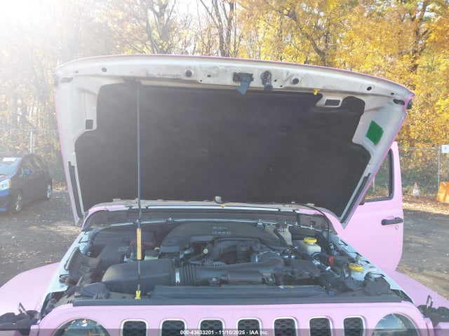 2018 JEEP WRANGLER UNLIMITED 1C4HJXEG4JW121045 Photo 9