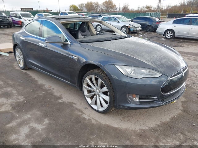 2014 TESLA MODEL S 5YJSA1H15EFP51824 Photo 0