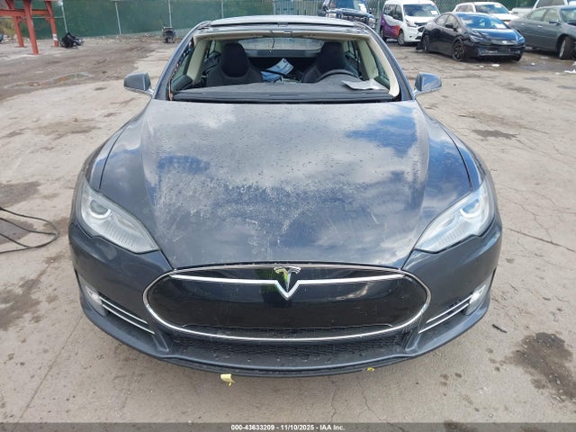 2014 TESLA MODEL S 5YJSA1H15EFP51824 Photo 5