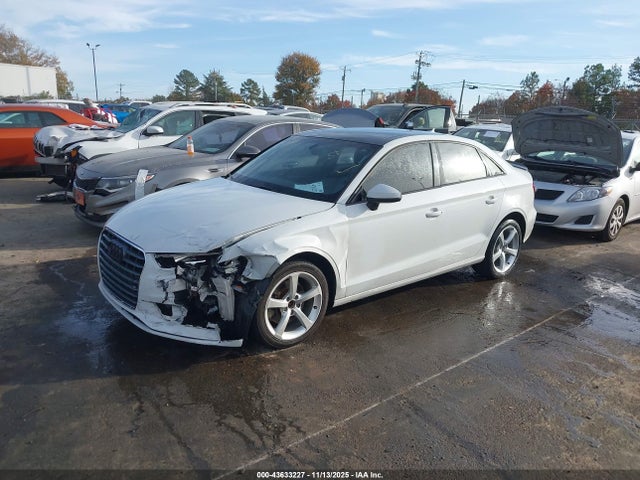 2015 AUDI A3 WAUACGFF8F1139826 Photo 1