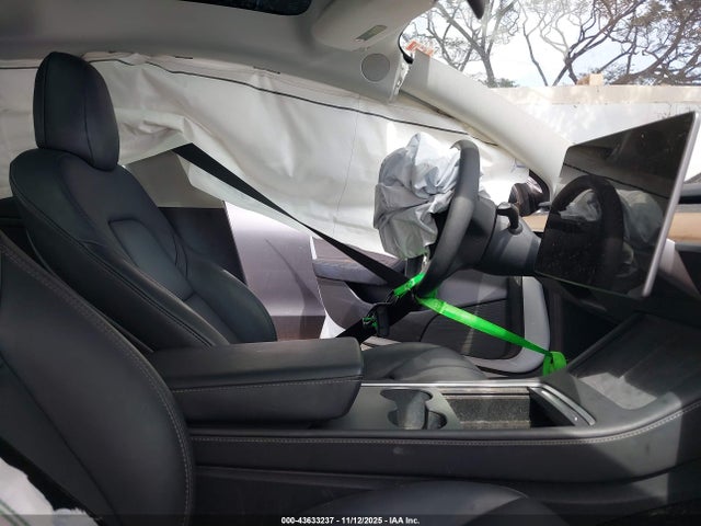 2023 Tesla Model 3 Long Range Dual Motor All-wheel Drive მანქანა იყიდება აუქციონზე, vin: 5YJ3E1EB7PF391691, აუქციონის ნომერი: 43633237
