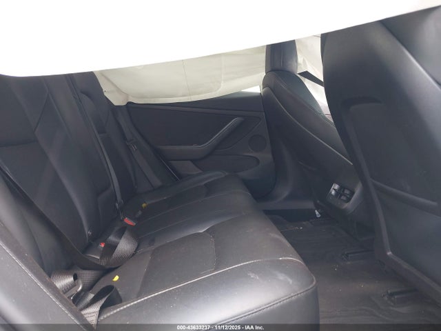 2023 Tesla Model 3 Long Range Dual Motor All-wheel Drive მანქანა იყიდება აუქციონზე, vin: 5YJ3E1EB7PF391691, აუქციონის ნომერი: 43633237