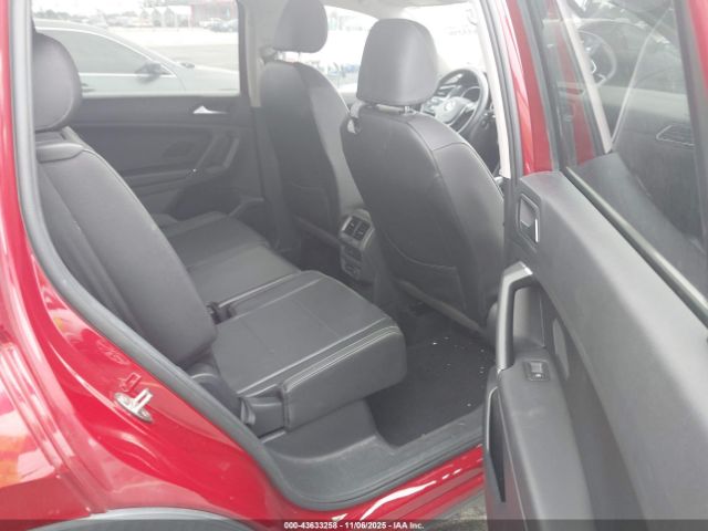 2020 VOLKSWAGEN TIGUAN 3VV3B7AX0LM027147 Photo 7