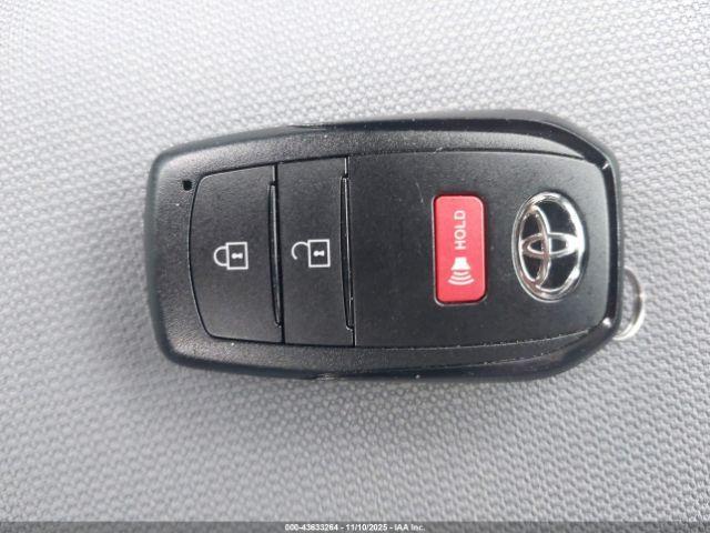 2025 TOYOTA COROLLA CROSS HYBRID 7MUFBABG3SV080162 Photo 10