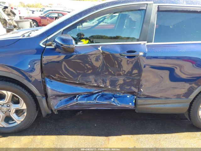 2018 HONDA CR-V 7FARW1H85JE001237 Photo 5