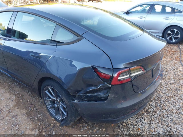2022 TESLA MODEL 3 5YJ3E1EA6NF314203 Photo 5