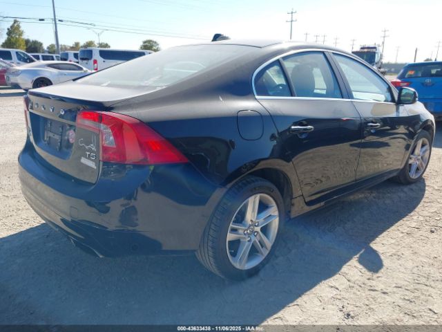 2014 VOLVO S60 YV1612FS1E2271795 Photo 3