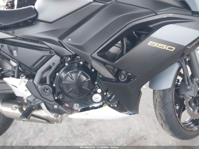 2023 KAWASAKI EX650 ML5EXER19PDA83910 Photo 7