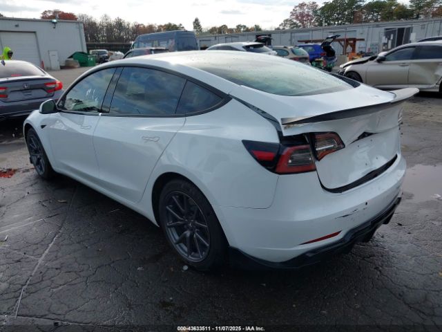 2018 TESLA MODEL 3 5YJ3E1EB8JF096820 Photo 2