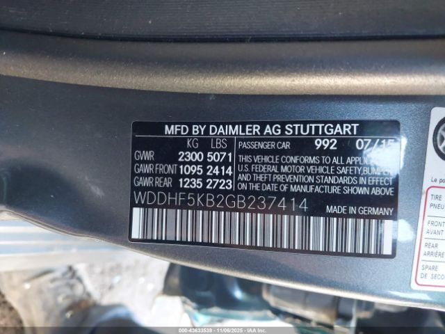 2016 MERCEDES-BENZ E 350 WDDHF5KB2GB237414 Photo 8