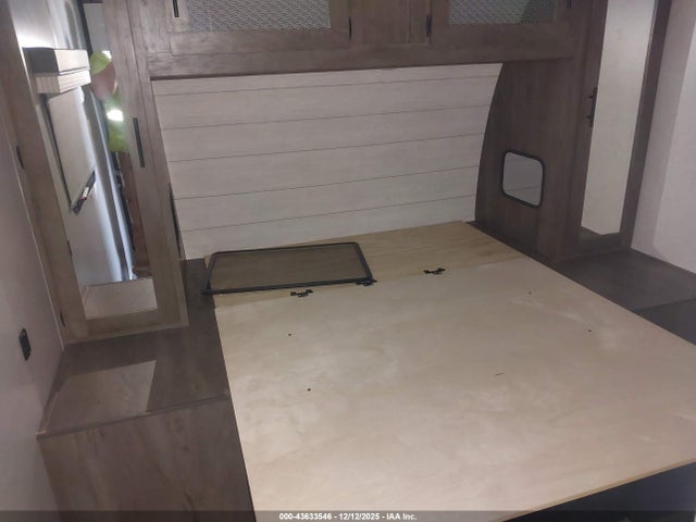 4X4TSMB21MA329989 Forest River Salem