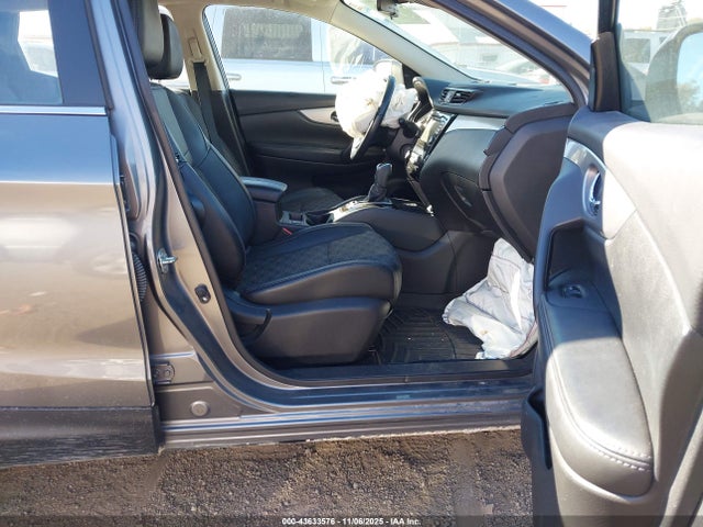 JN1BJ1CWXLW386782 Nissan Rogue Sport Sv Awd Xtronic Cvt