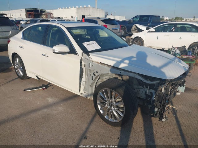 2018 INFINITI Q50 JN1EV7AP9JM350123