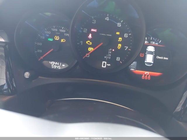 2021 PORSCHE MACAN WP1AA2A53MLB11815 Photo 6