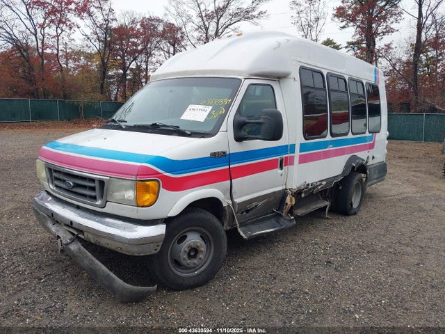 2003 FORD E-350 CUTAWAY 1FDWE35F63HB88082 Photo 1