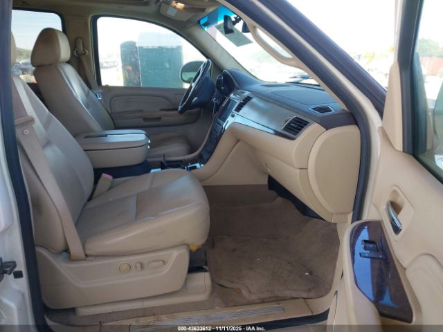 2009 CADILLAC ESCALADE 1GYFK232X9R224358 Photo 4