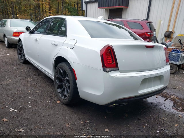 Aukcja sprzedaży 2019 Chrysler 300 Touring, vin: 2C3CCAAG2KH610300, numer aukcji: 43633684