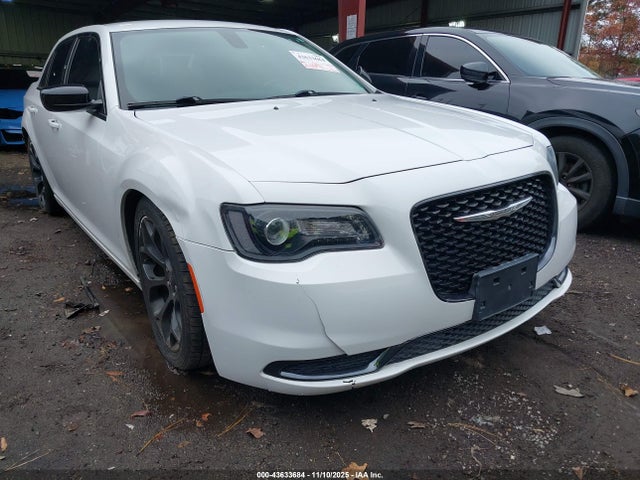 Aukcja sprzedaży 2019 Chrysler 300 Touring, vin: 2C3CCAAG2KH610300, numer aukcji: 43633684
