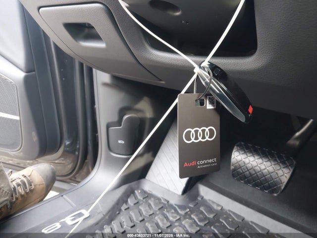 2025 AUDI Q8 WA1EVBF17SD005964 Photo 10