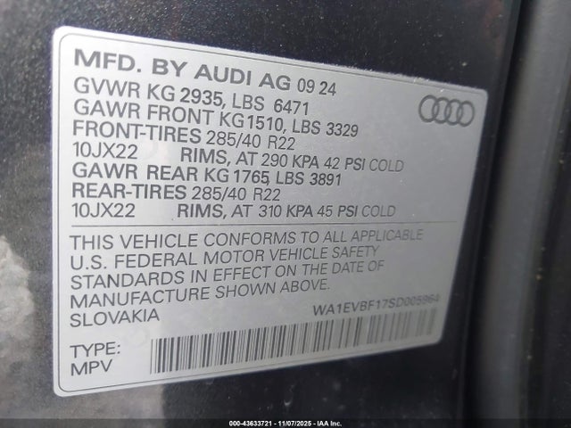 2025 AUDI Q8 WA1EVBF17SD005964 Photo 8