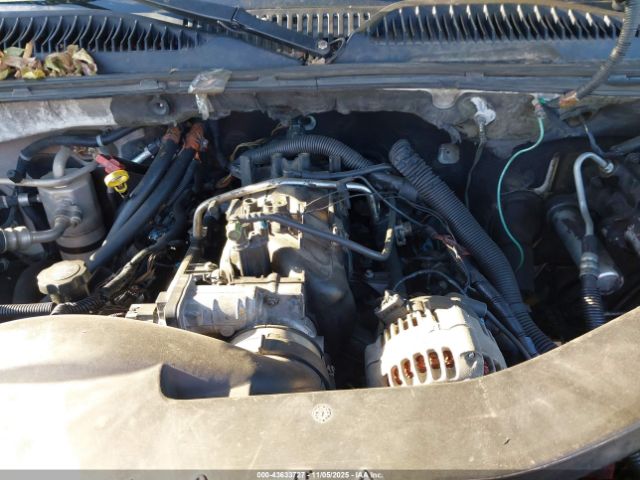 2004 GMC YUKON XL 1500 3GKEC16Z94G215018 Photo 9