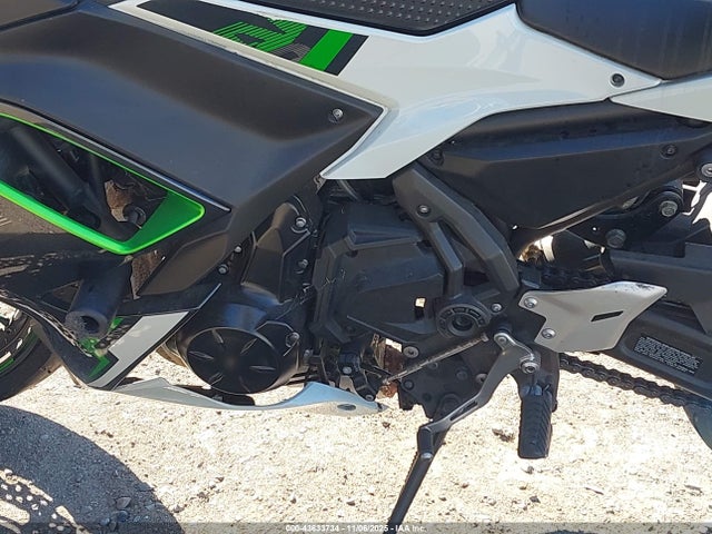 2022 KAWASAKI EX650 ML5EXEN17NDA50052 Photo 8