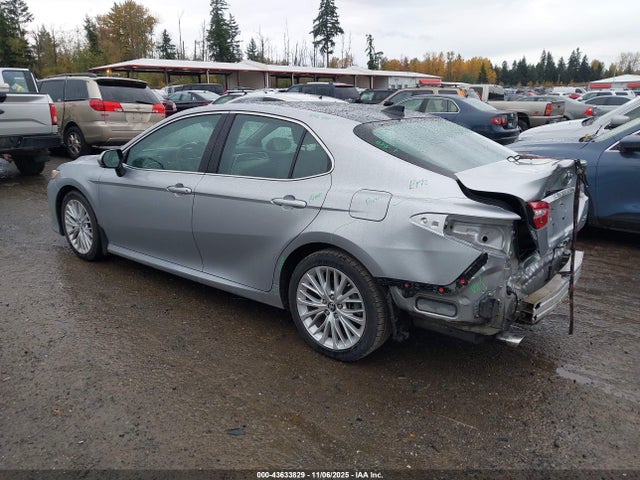 4T1BZ1HK3JU020694 Toyota Camry Xle V6